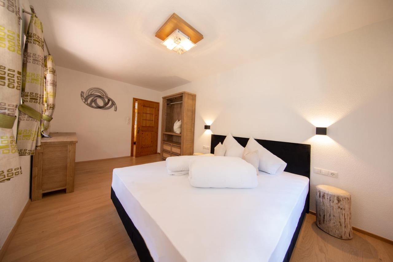 Appartements Sonnenstein Soelden, Close To Lift & Centre ภายนอก รูปภาพ